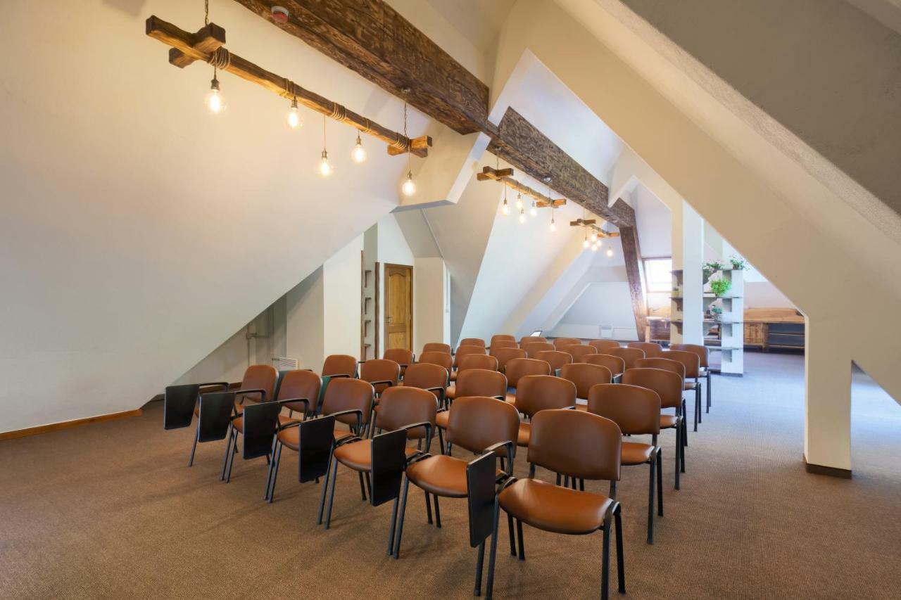 Hotel Apostolite ساندانسكي المظهر الخارجي الصورة